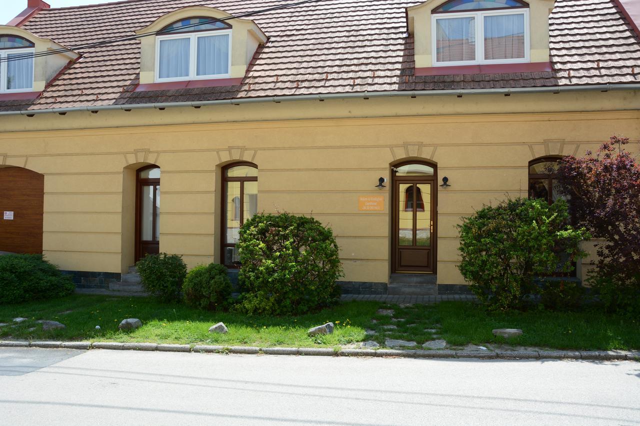 Malom-To Vendeghaz Tapolca Hotel Exterior photo